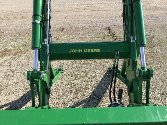 2022 John Deere 660R Loader