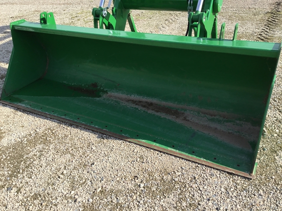 2022 John Deere 660R Loader