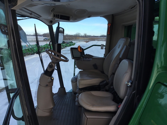 2014 John Deere S680 Combine