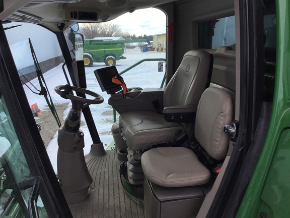 2023 John Deere S790 Combine