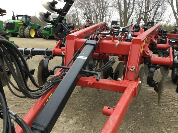 2017 Case IH 875 Disk Ripper
