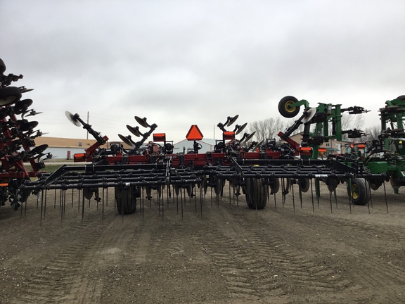 2017 Case IH 875 Disk Ripper