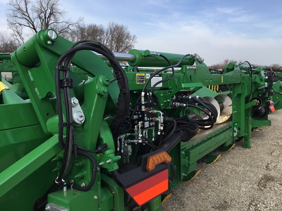 2023 John Deere C12F Header Corn Head