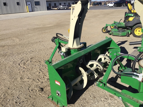2018 Buhler Farm King Y-740 Snow Blower