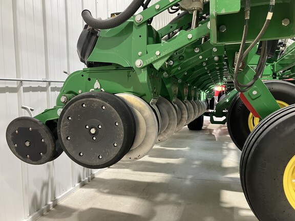 2023 John Deere DB44 Planter