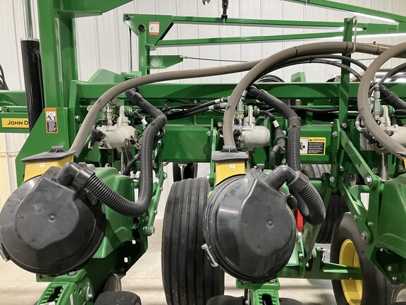 2023 John Deere DB44 Planter