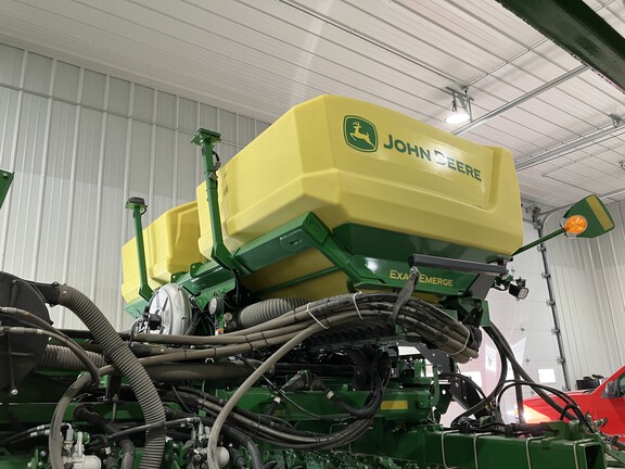 2023 John Deere DB44 Planter