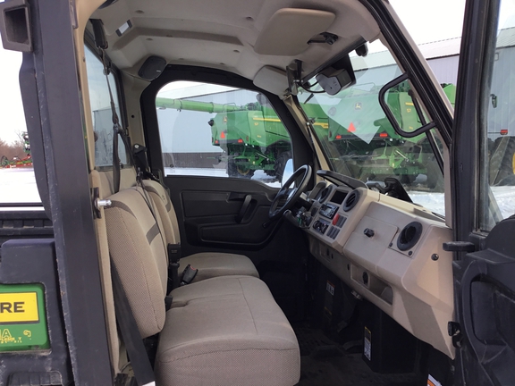 2023 John Deere XUV 835R ATV