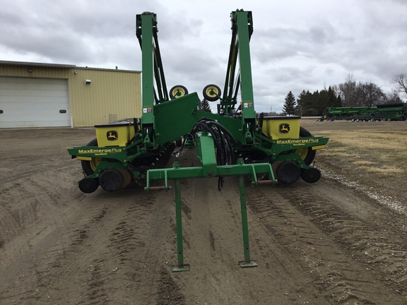 2002 John Deere 1770 Planter
