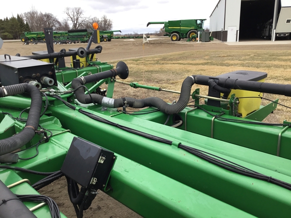 2002 John Deere 1770 Planter