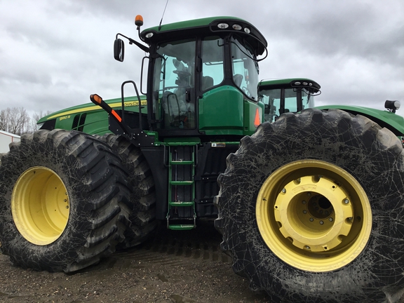 2012 John Deere 9510R Tractor 4WD