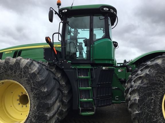 2012 John Deere 9510R Tractor 4WD