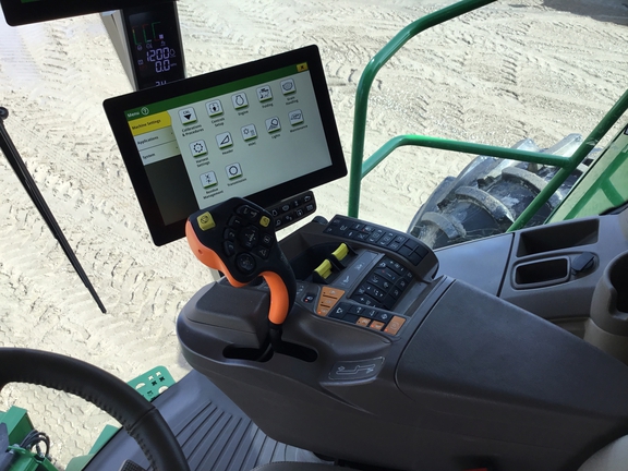 2024 John Deere S790 Combine