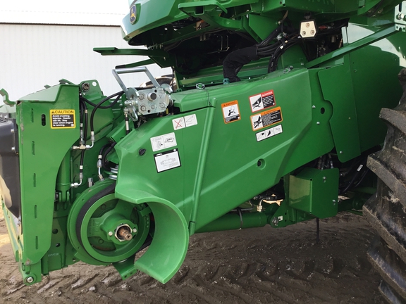 2024 John Deere S790 Combine