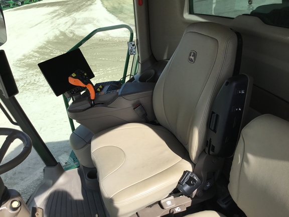 2024 John Deere S780 Combine