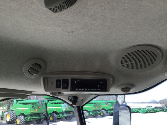 2024 John Deere S780 Combine