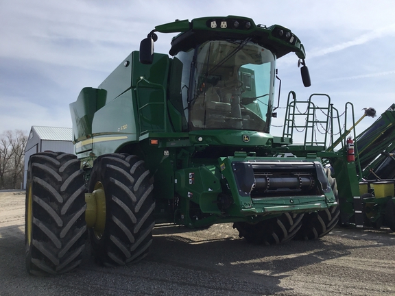 2024 John Deere S780 Combine