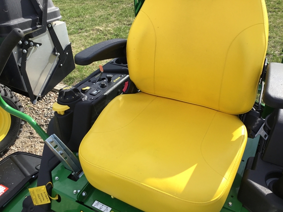 2021 John Deere Z730M Mower/Zero Turn