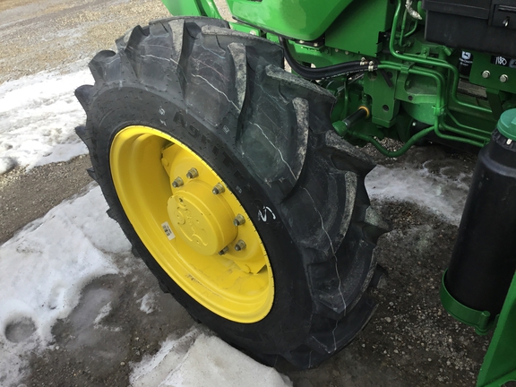 2024 John Deere 5075E Tractor