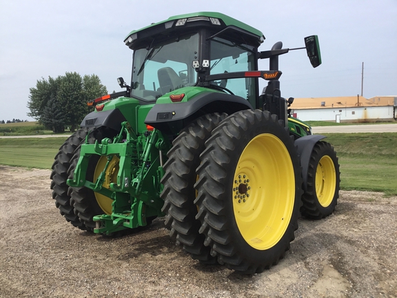 2021 John Deere 8R 250 Tractor