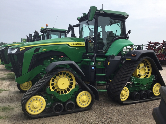 2021 John Deere 8RX 370 Tractor Rubber Track
