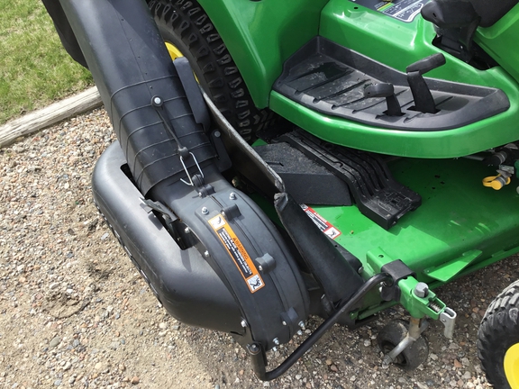 2023 John Deere X758 Garden Tractor