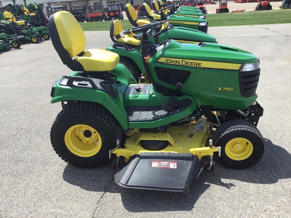 2017 John Deere X750 Garden Tractor