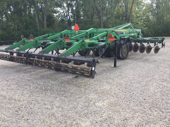 2024 John Deere 2730 Disk Ripper