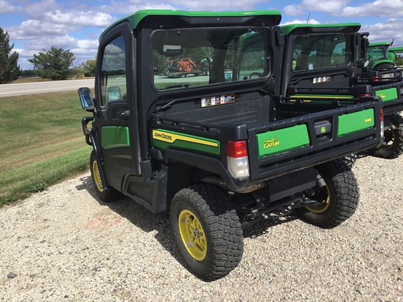 2022 John Deere XUV 835R ATV