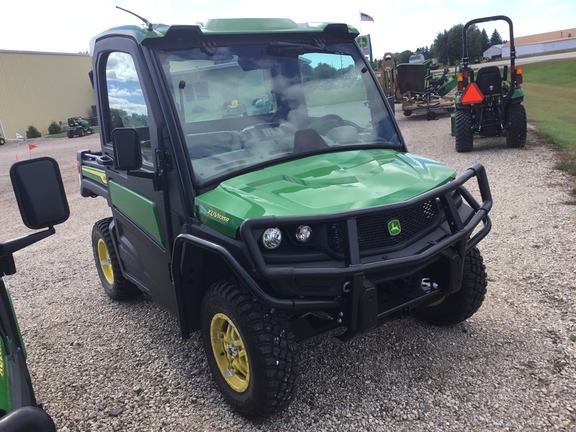 2022 John Deere XUV 835R ATV