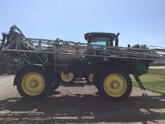 2014 John Deere R4038 Sprayer/High Clearance