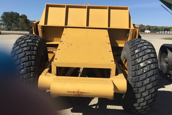 2010 Ashland I-130XL2 Scraper