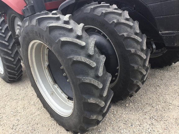 2008 Case IH Magnum 275 Tractor