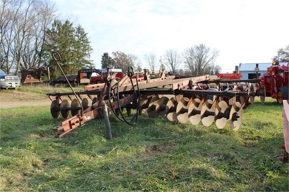 2012 Allis Chalmers 2200 Disk