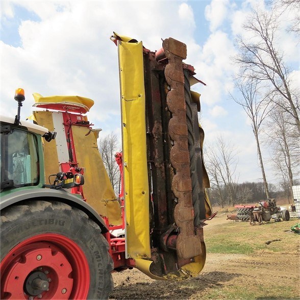 2012 Misc NOVACAT 351 ALPHA MO Windrower