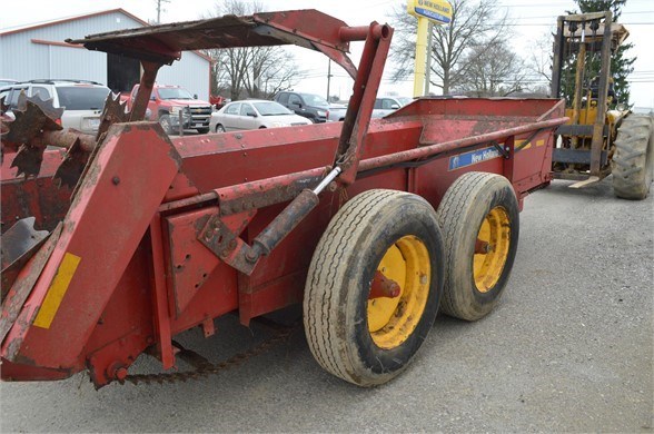 2016 New Holland 185 Misc