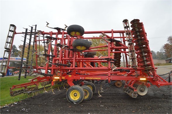 2012 Sunflower 6333-25 Field Cultivator