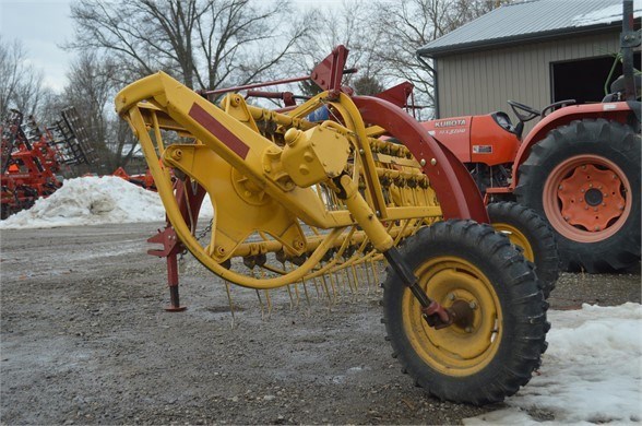 2014 New Holland 256 Rake/Hay