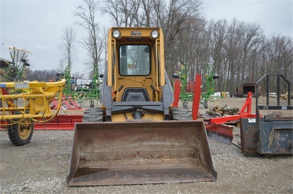 1983 New Holland L455 Skid Steer Loader