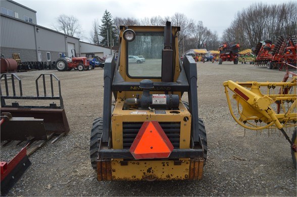 1983 New Holland L455 Skid Steer Loader