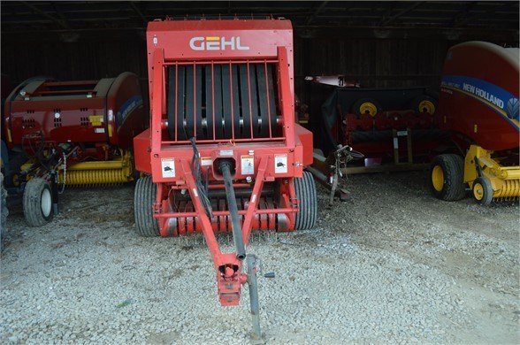 Gehl 2480 Baler/Round