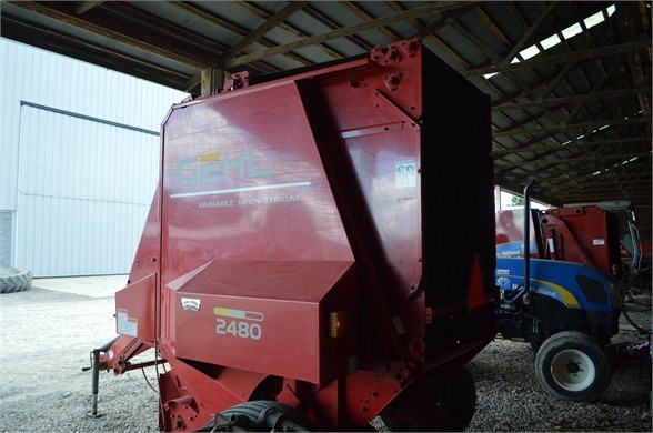 Gehl 2480 Baler/Round