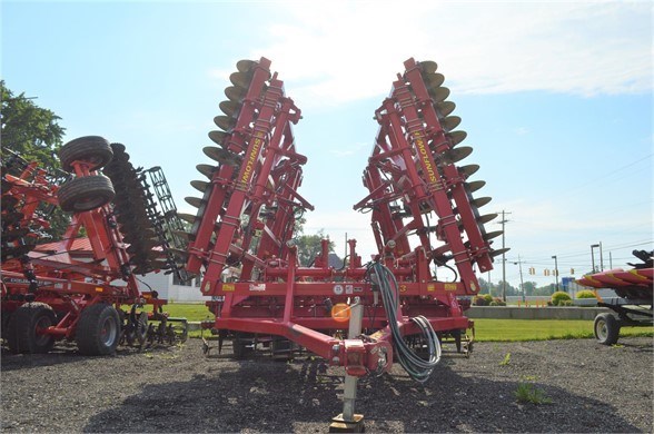 2011 Sunflower 6333-25 Field Cultivator