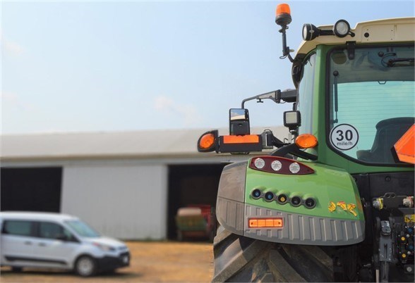 2014 Fendt 724 VARIO TMS Tractor