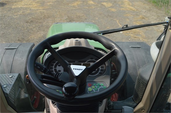 2014 Fendt 724 VARIO TMS Tractor