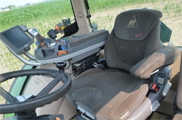 2014 Fendt 724 VARIO TMS Tractor