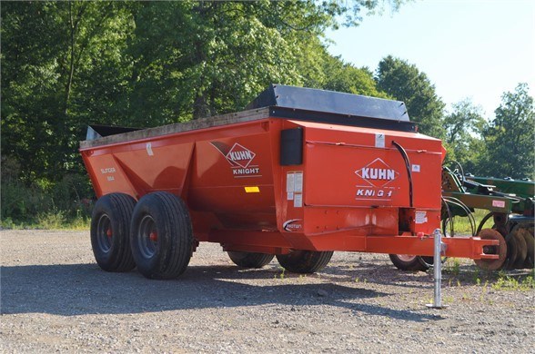 Misc 8114 Manure Spreader