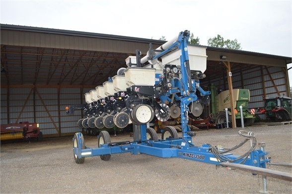 2013 Kinze 3500 Planter