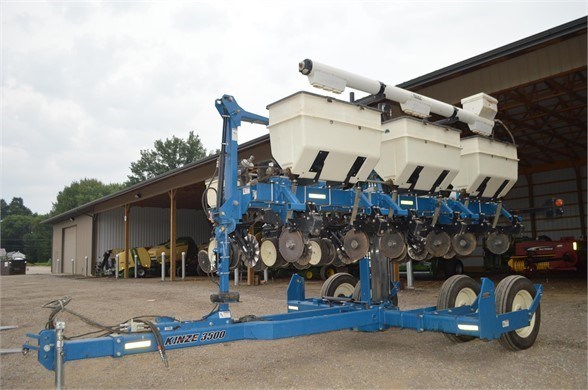 2013 Kinze 3500 Planter