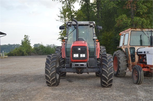 2001 Massey Ferguson 4270 Tractor